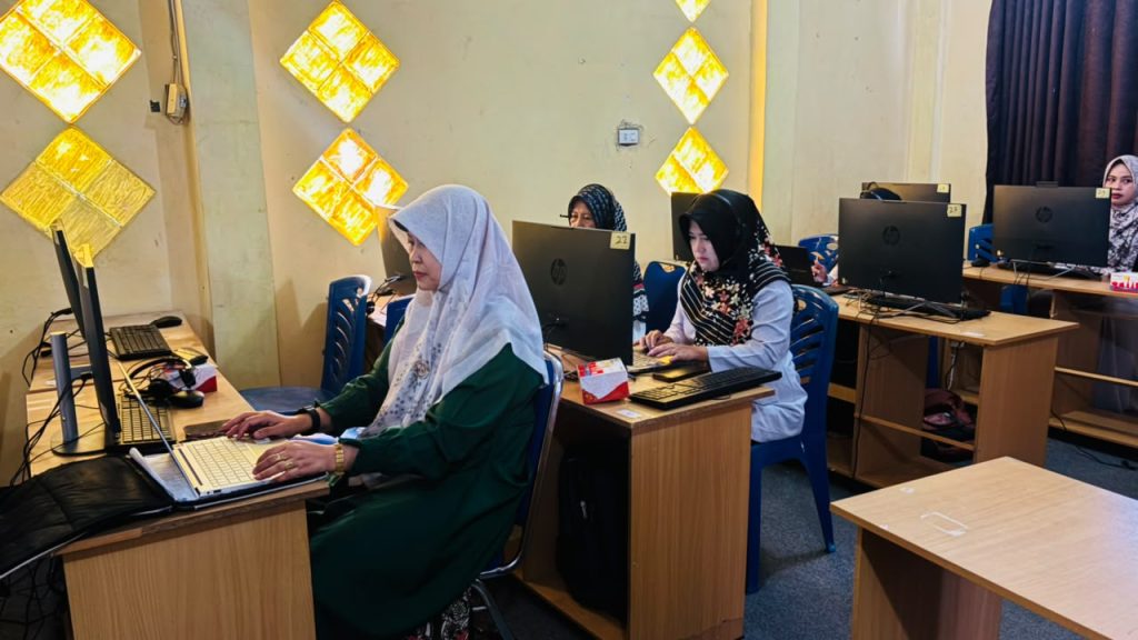 LPPM Gelar Seminar Proposal Pengabdian kepada Masyarakat whatsapp image 2026 07 28 at 08.27.22