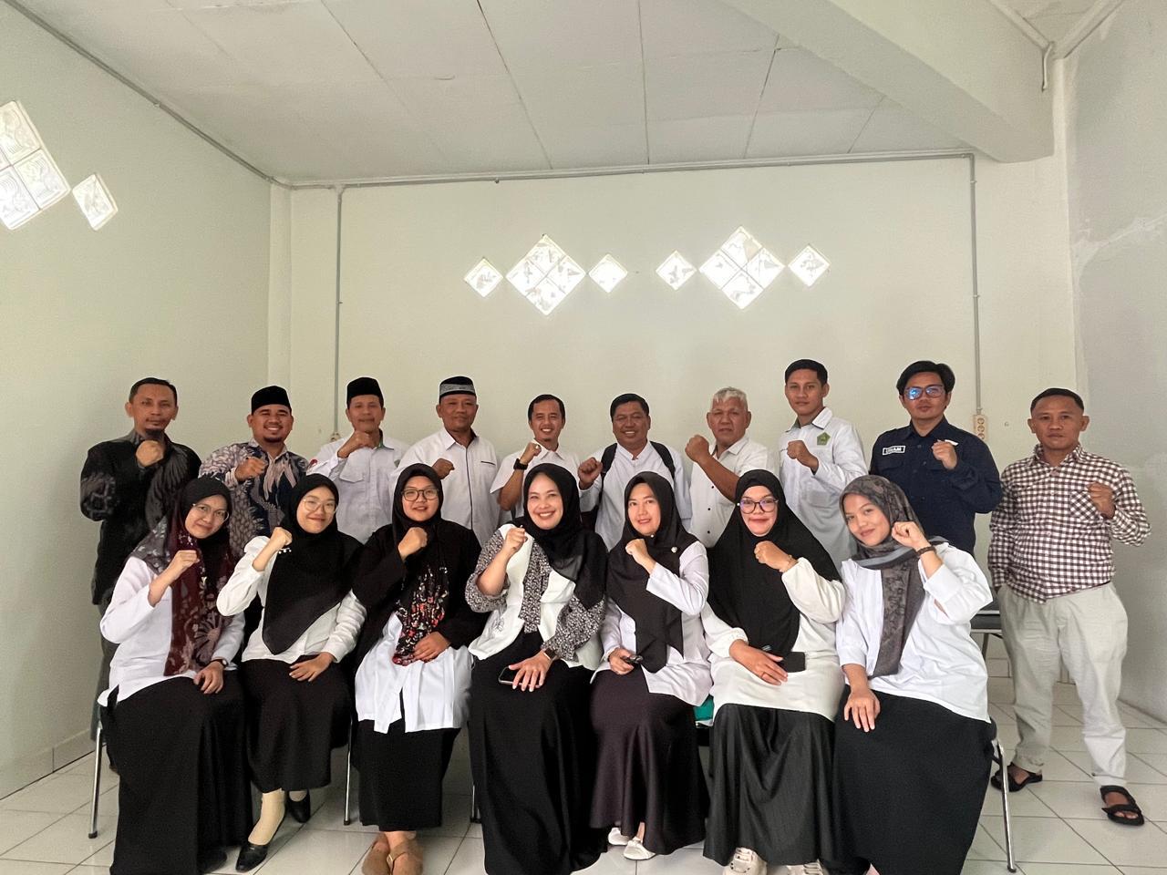 LPPM IAIN Curup Gelar Serah Terima Jabatan Kepala Pusat Penelitian dan Kepala Pusat Pengabdian kepada Masyarakat whatsapp image 2026 08 24 at 11.33.49