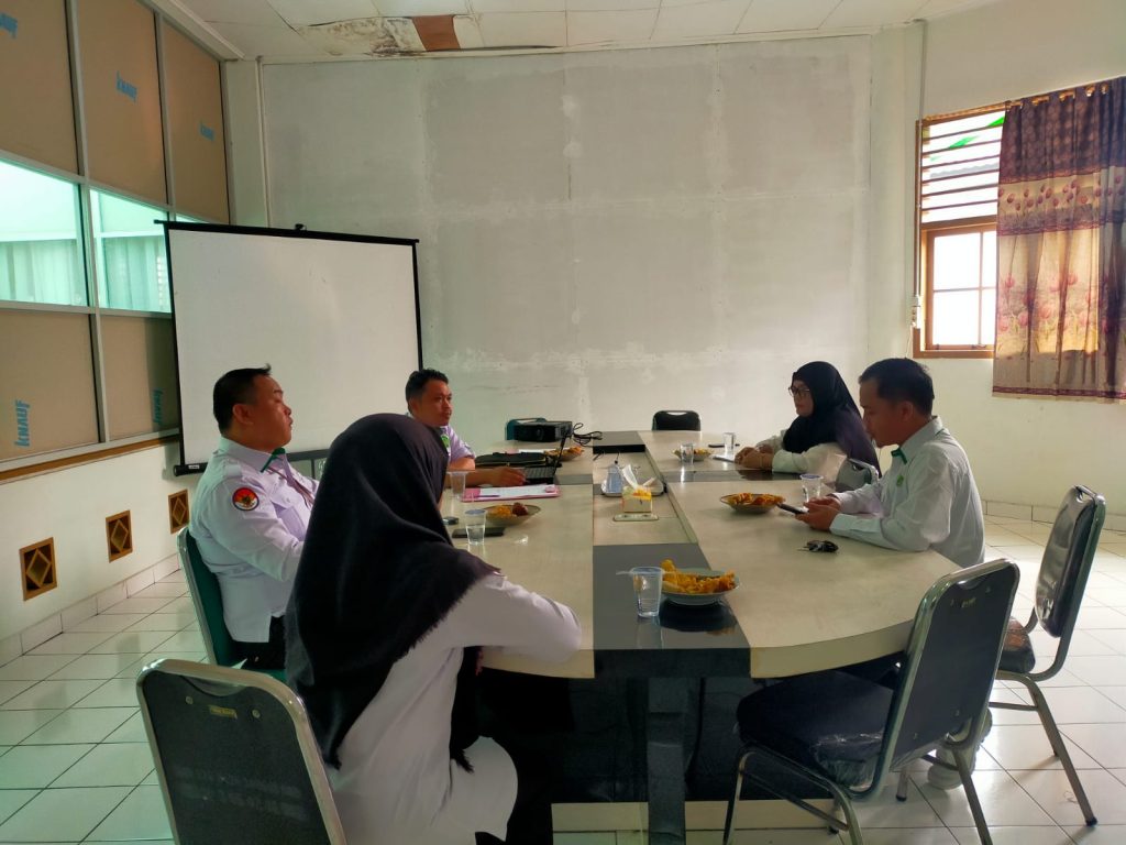 Kepala Pusat Penelitian Gelar Rapat Persiapan Seminar Hasil Penelitian Litapdimas whatsapp image 2026 10 12 at 11.17.30